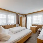 Sportpension Carinthia Bed and breakfast 3*