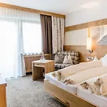 Sportpension Carinthia Bed and breakfast Sölden