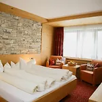 Sportpension Carinthia 3* Sölden
