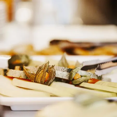 Sportpension Carinthia 住宿加早餐酒店