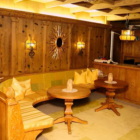 住宿加早餐酒店 Sportpension Carinthia 3*