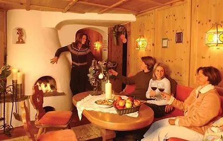 Bed & Breakfast Sportpension Carinthia Sölden