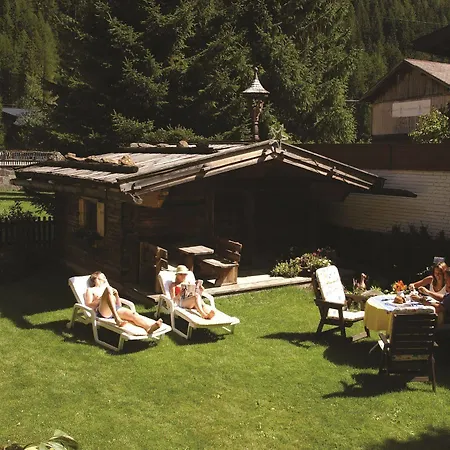 Sportpension Carinthia Зёльден